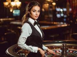 Antarmuka Speed Blackjack angkatoto138 menampilkan dealer, papan kartu, dan tombol keputusan pemain